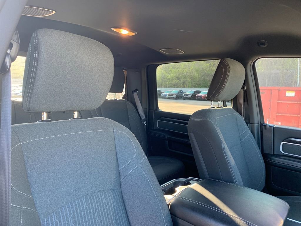 Used 2019 RAM 3500 Big Horn image 18