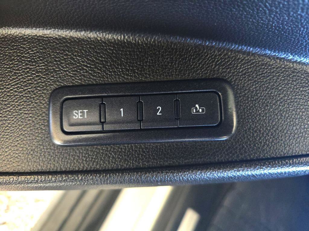 Used 2017 Chevrolet Tahoe LT AWD/4WD image 21
