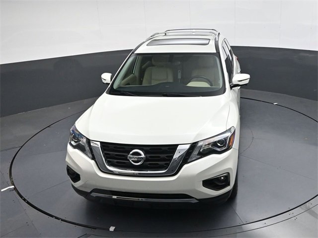 Used 2019 Nissan Pathfinder Platinum image 24