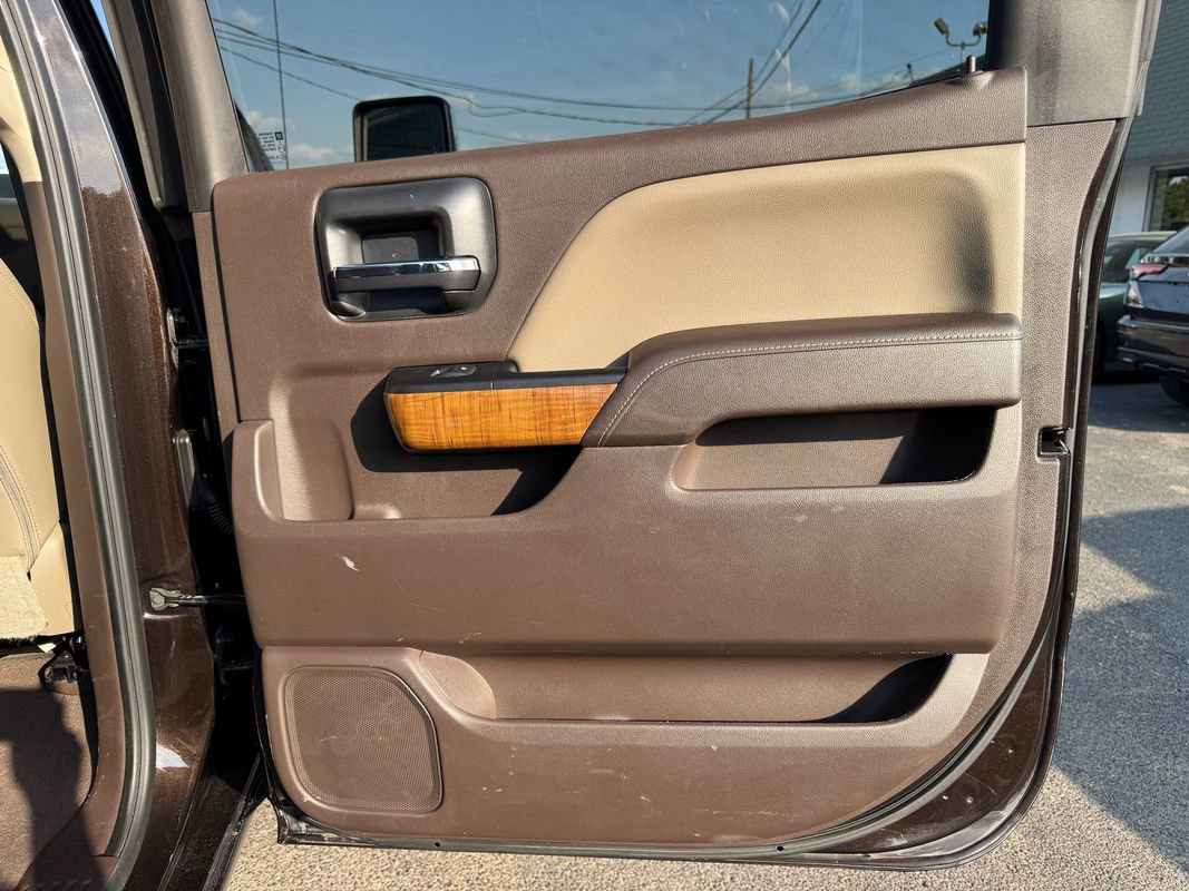 Used 2019 GMC Sierra 2500 SLT w/ Duramax Plus Package image 26