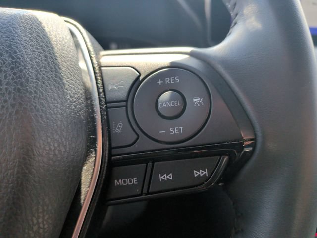 Used 2023 Toyota Venza XLE AWD/4WD image 16