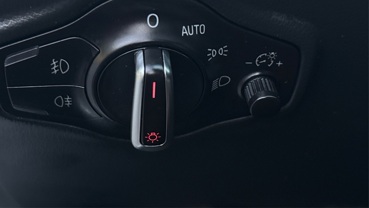 Used 2017 Audi Q5 2.0T Premium Plus w/ Premium Plus Package image 24