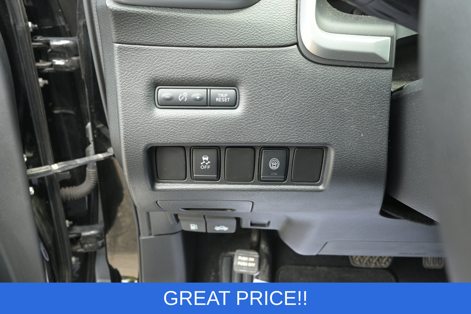 Used 2021 Nissan Murano SV AWD/4WD image 14