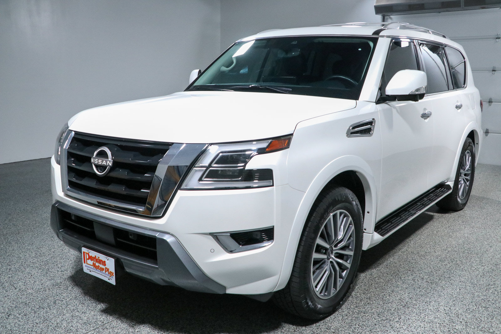 Used 2024 Nissan Armada SL w/ Cargo Package RWD image 35