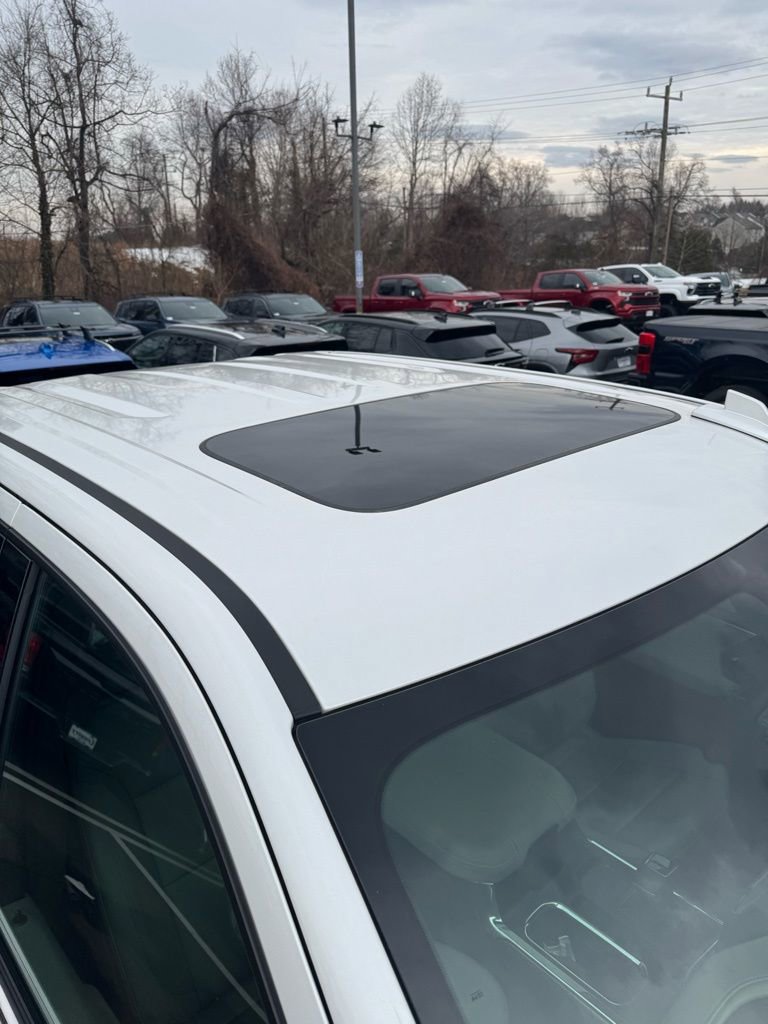 Used 2025 Chevrolet Silverado 1500 LTZ w/ LTZ Premium Package image 7