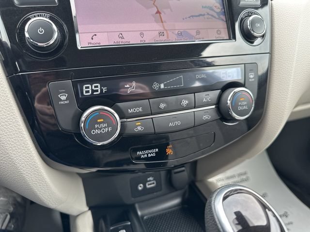 Used 2022 Nissan Rogue Sport SL AWD/4WD image 22