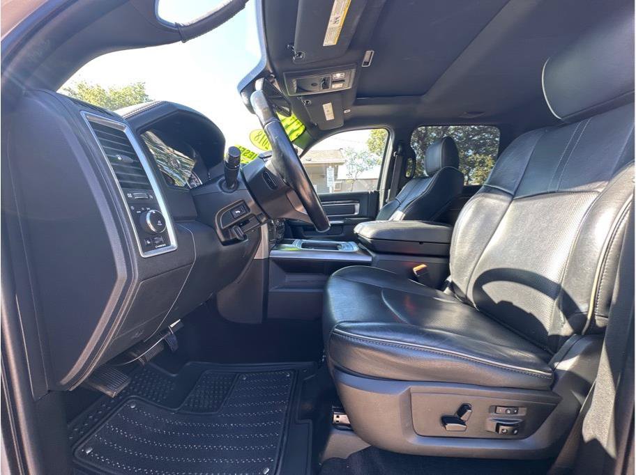 Used 2018 RAM 2500 Limited AWD/4WD image 14