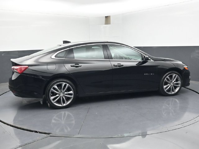 Used 2024 Chevrolet Malibu LT FWD image 3