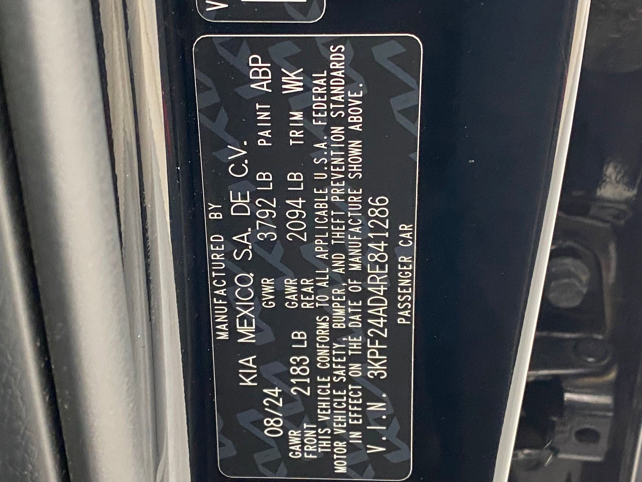 Used 2024 Kia Forte LXS w/ LXS Technology Package image 21