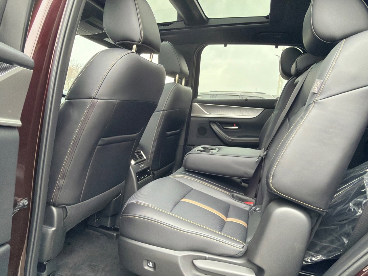 New 2026 MAZDA CX-90 Plug-In Hybrid w/ Premium Plus image 18