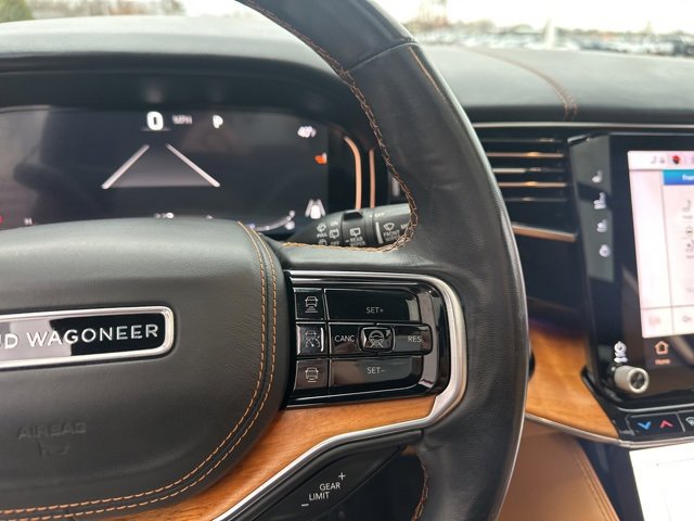 Used 2022 Jeep Grand Wagoneer Series III w/ Flexible Seating Group image 27