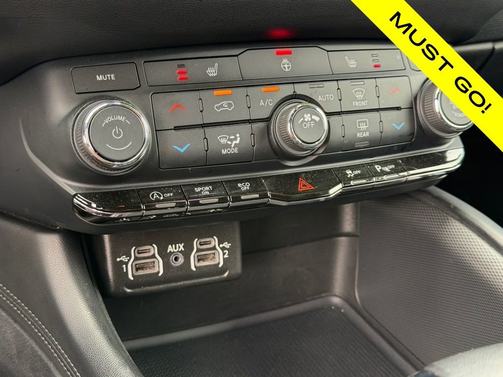 Used 2022 Dodge Durango GT image 21
