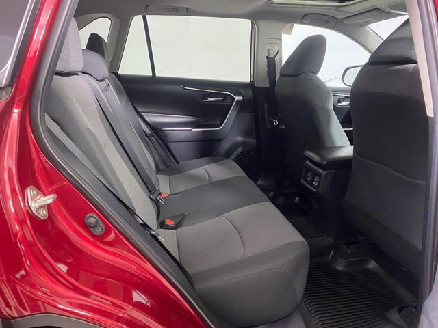Used 2019 Toyota RAV4 XLE w/ Convenience Package AWD/4WD image 9