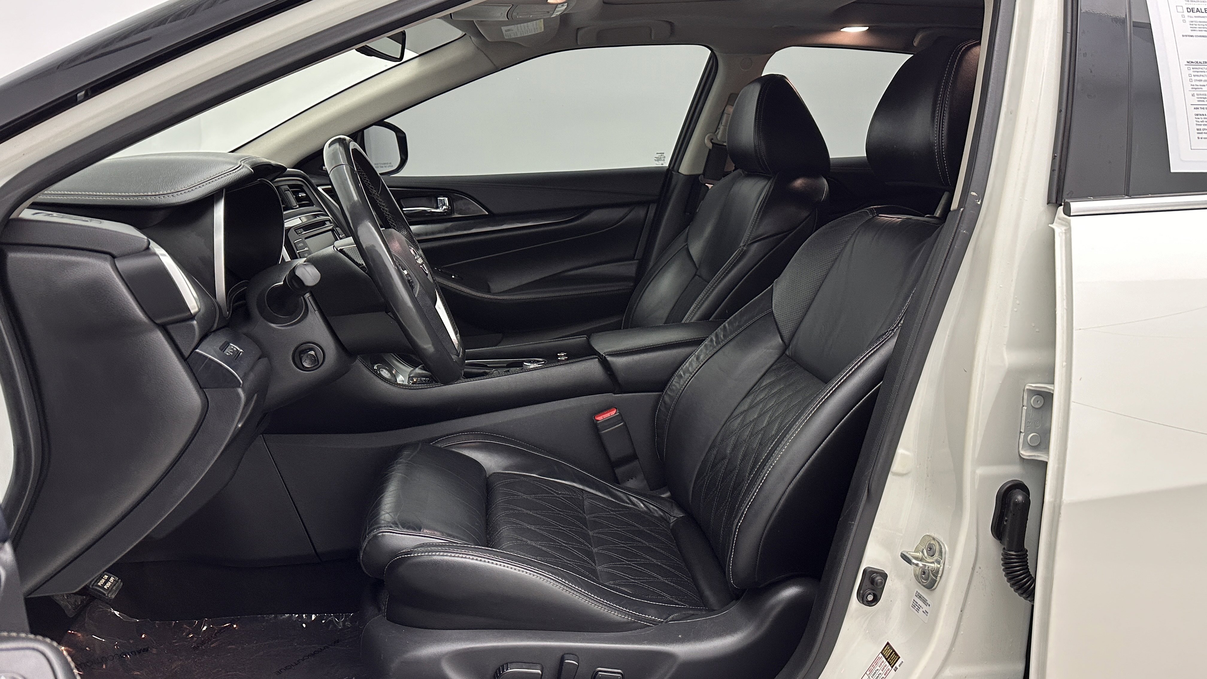 Used 2023 Nissan Maxima Platinum w/ Sport Mat Group FWD image 16