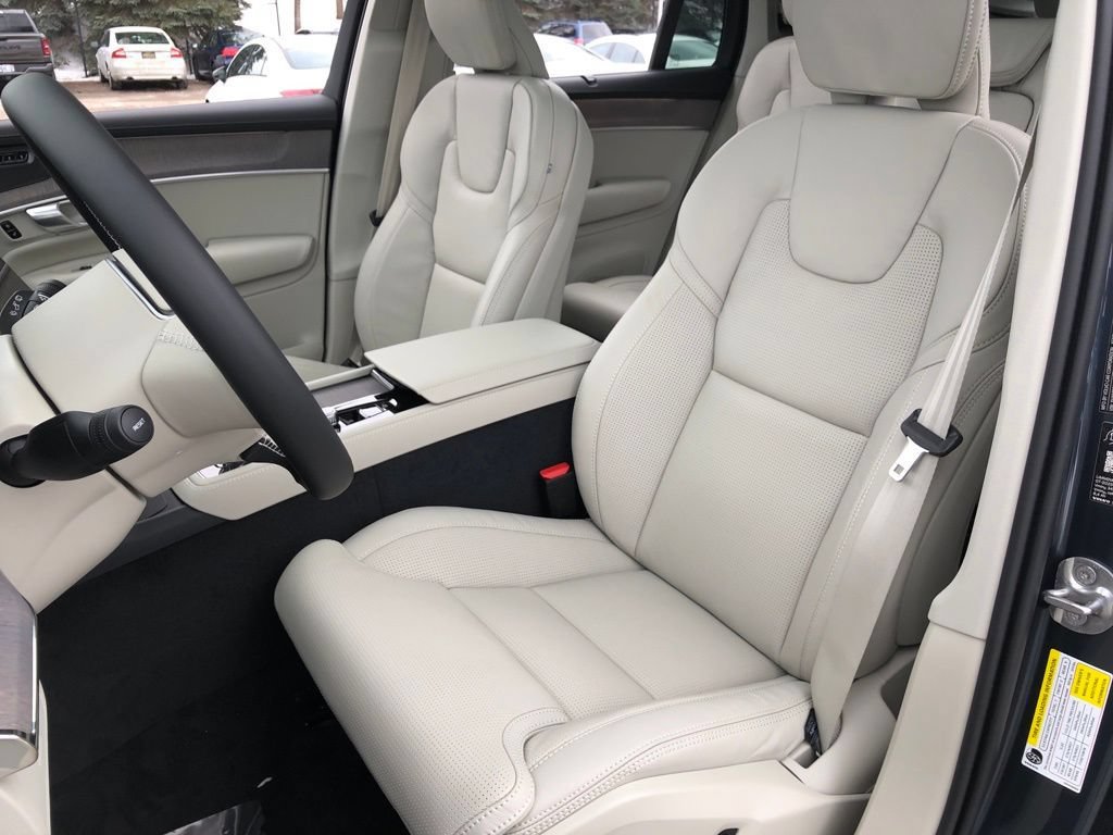 New 2026 Volvo XC90 B6 Ultra w/ Protection Package AWD/4WD image 26