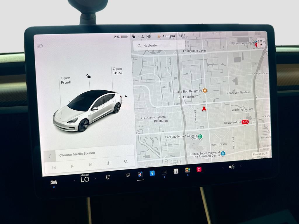 Used 2019 Tesla Model 3 Standard Range RWD image 16