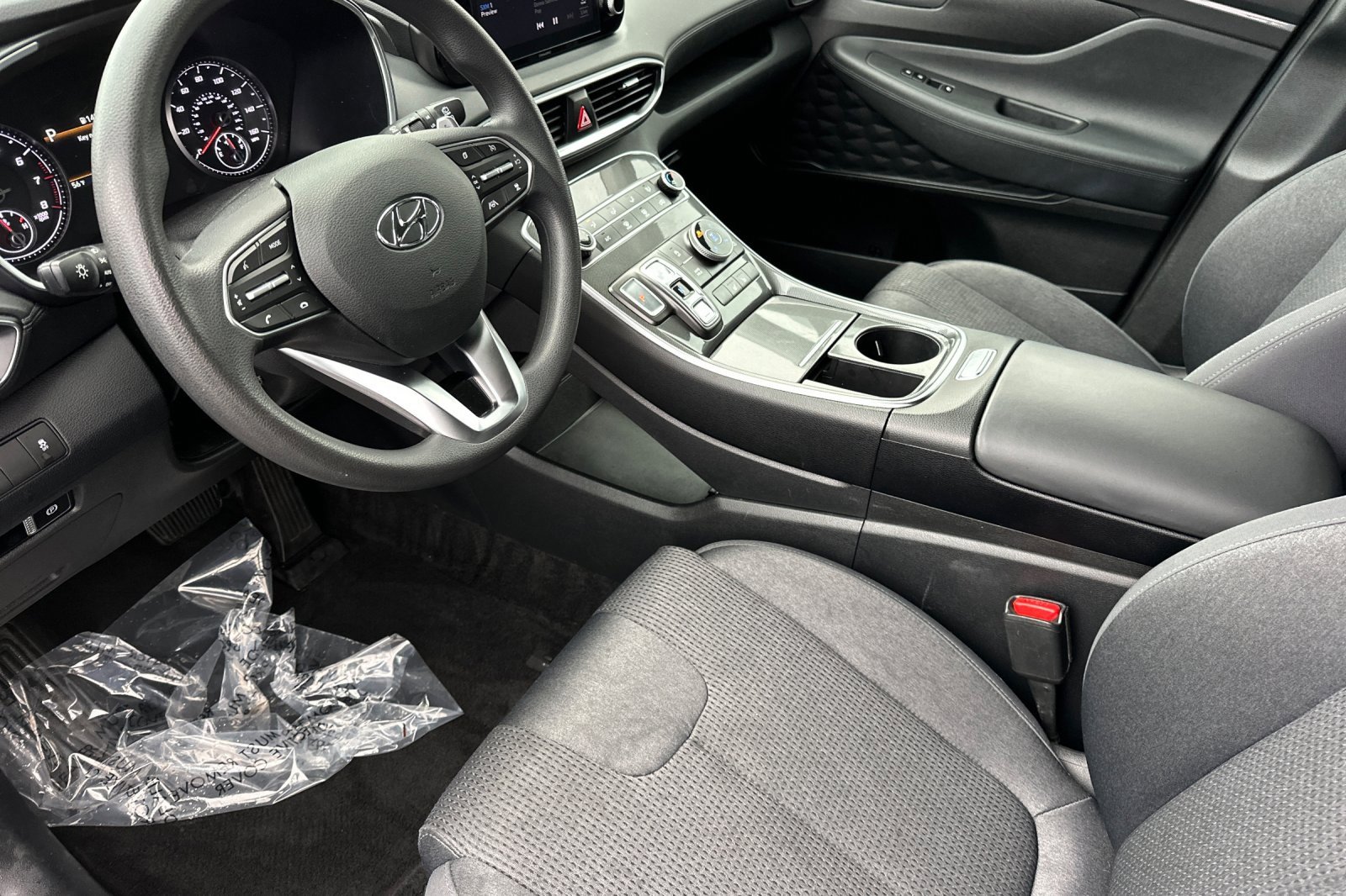 Used 2021 Hyundai Santa Fe SEL image 9