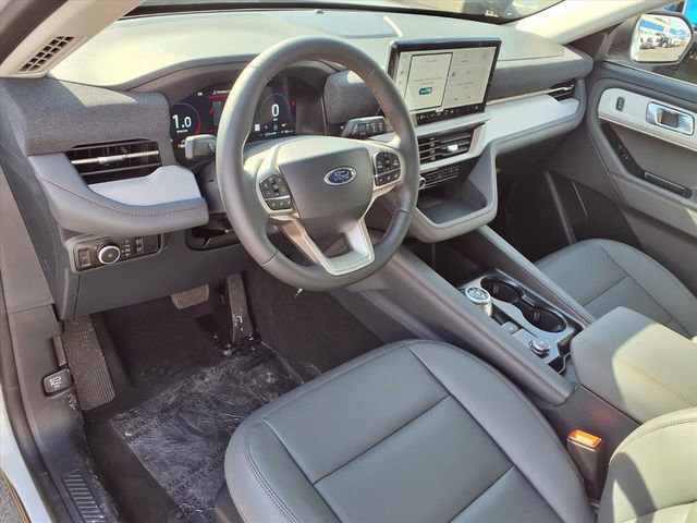 New 2026 Ford Explorer Active w/ Active Comfort Package image 10