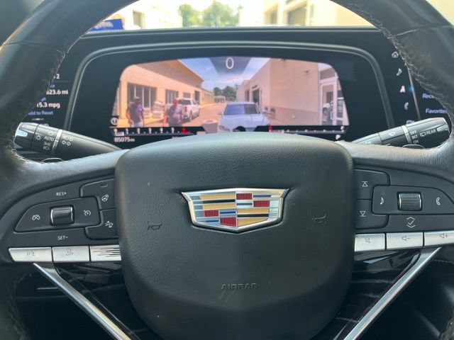 Used 2021 Cadillac Escalade Sport w/ LPO, ONYX Package AWD/4WD image 17