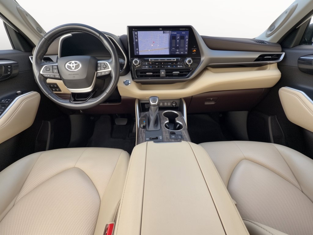 Used 2022 Toyota Highlander Limited AWD/4WD image 17
