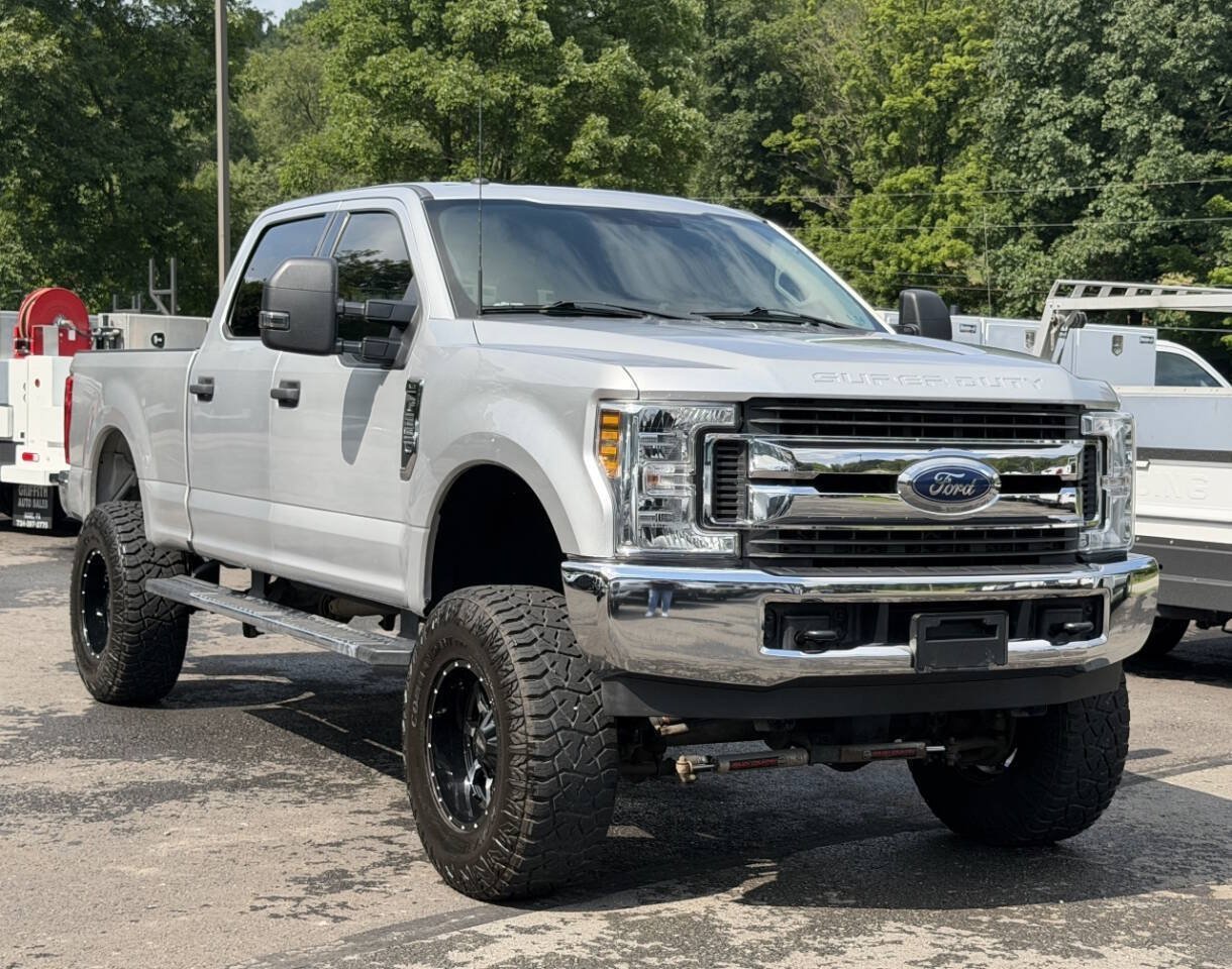 Used 2018 Ford F250 XLT AWD/4WD image 2