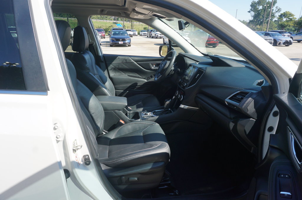 Used 2019 Subaru Forester Touring w/ Popular Package #3 AWD/4WD image 16