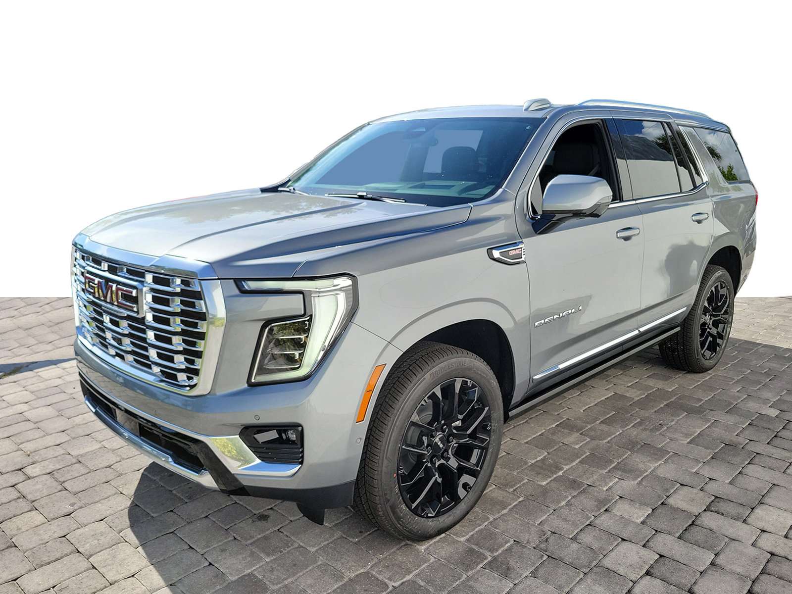 New 2026 GMC Yukon Denali w/ Sun & Power Step Package AWD/4WD image 3