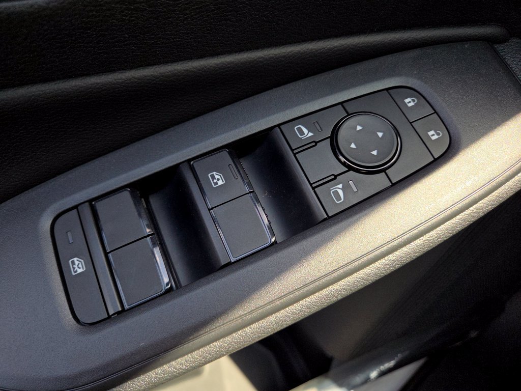 New 2026 Nissan Sentra SV w/ SV Convenience Package FWD image 24