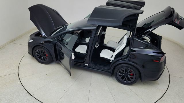Used 2024 Tesla Model X Plaid image 91