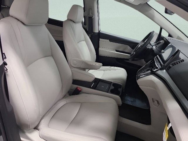Certified 2026 Honda Odyssey EX-L image 16