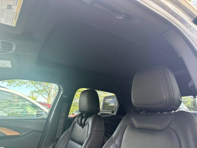 Used 2022 Chevrolet TrailBlazer ACTIV w/ Sun and Liftgate Package FWD image 12
