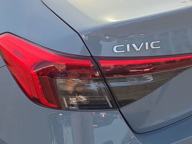 Used 2023 Honda Civic Sport image 10