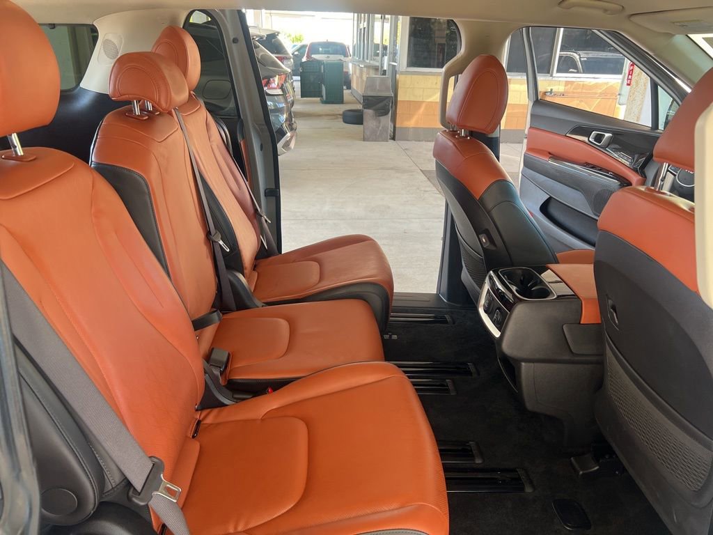 Certified 2024 Kia Carnival SX image 15