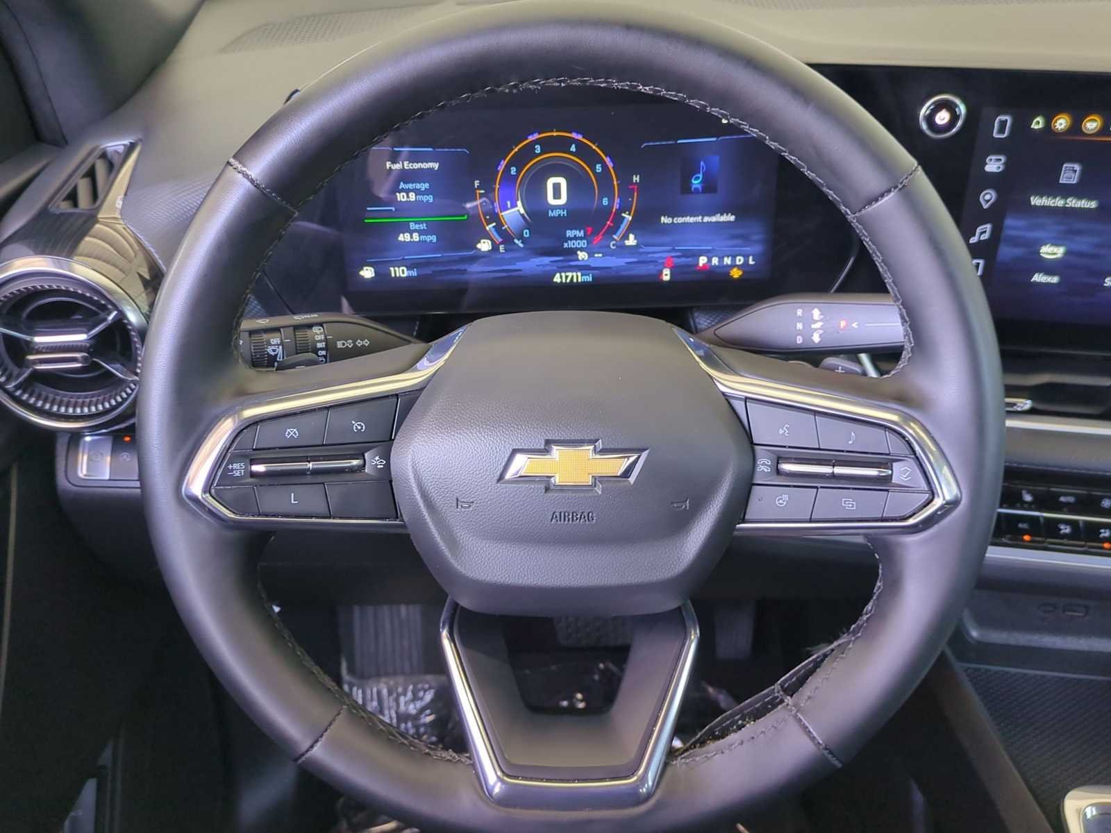 Used 2025 Chevrolet Equinox LT w/ Convenience Package II FWD image 14