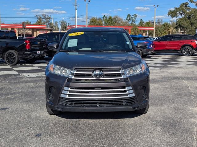 Used 2019 Toyota Highlander LE image 9