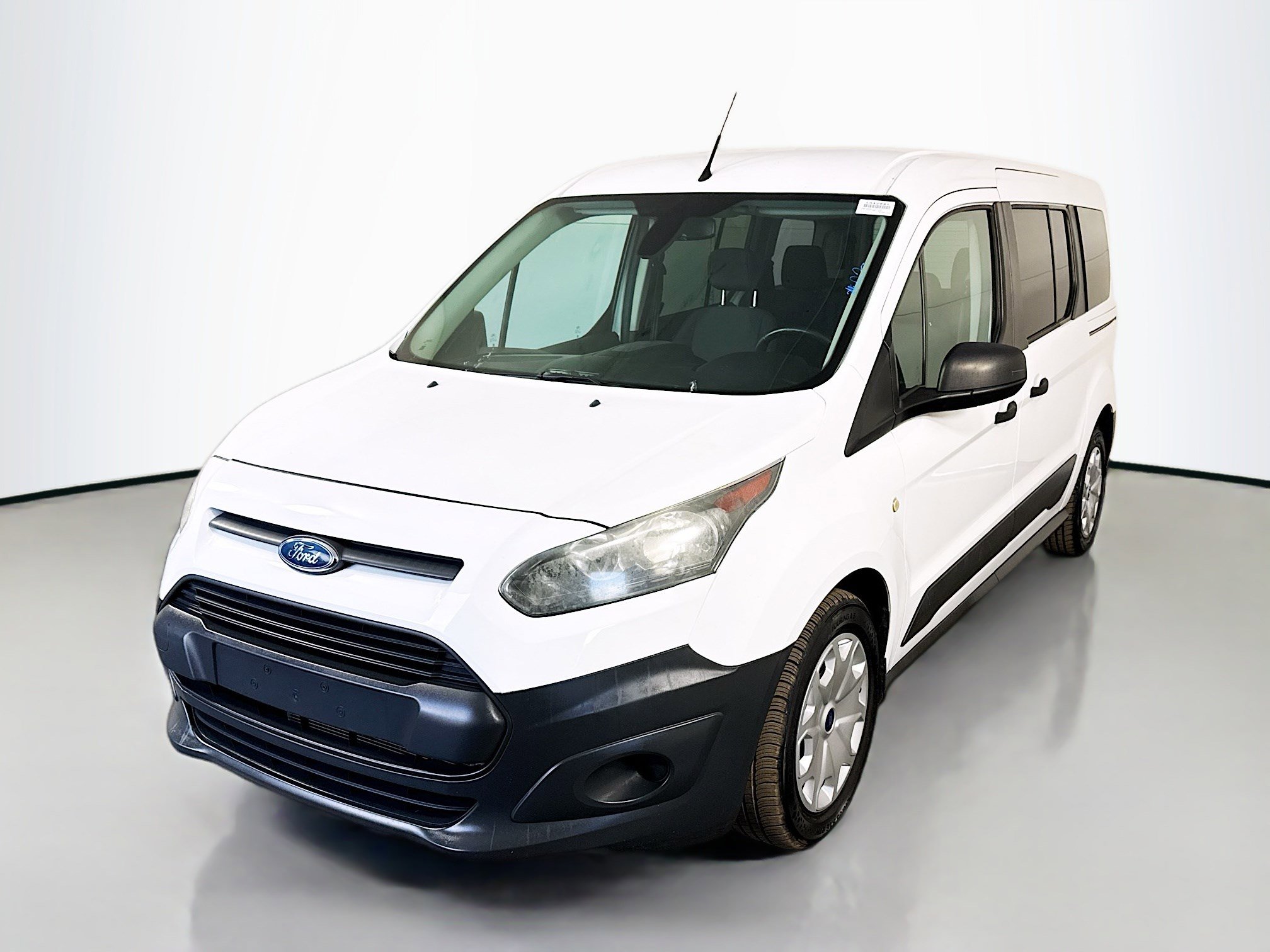 Used 2018 Ford Transit Connect XL image 4