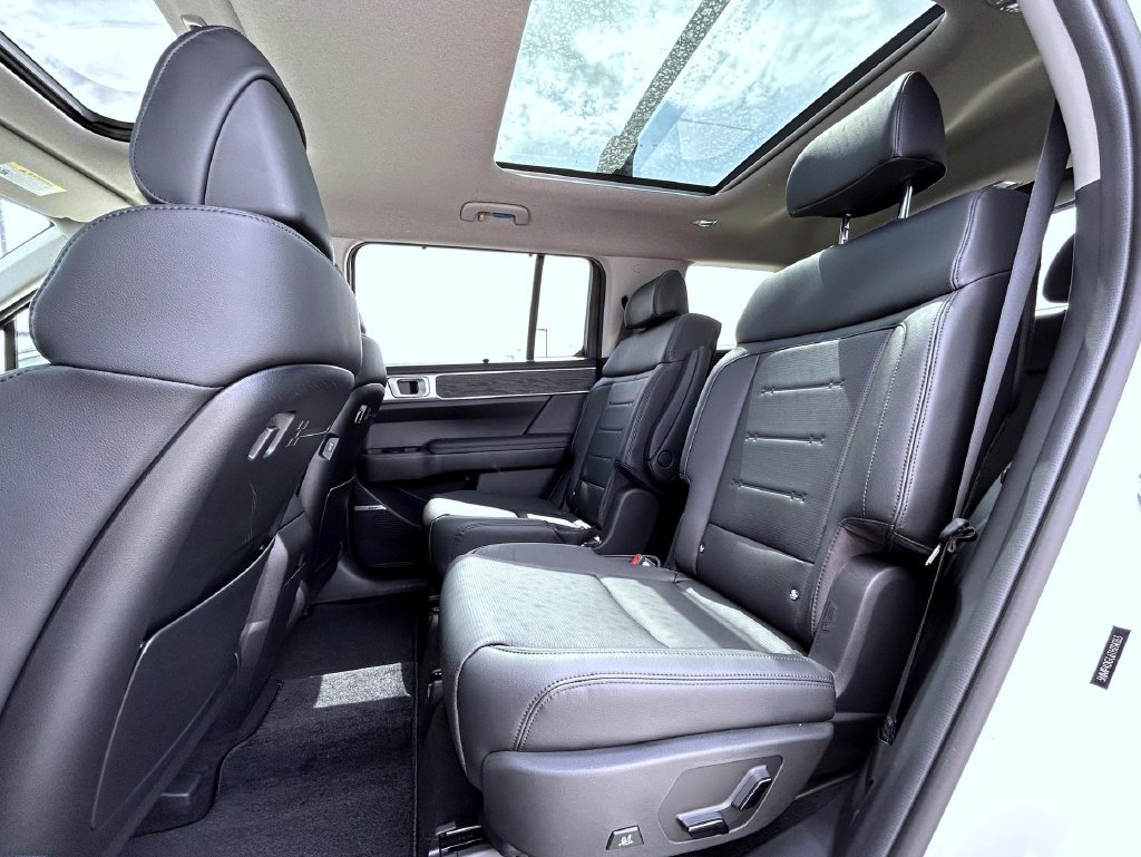 New 2026 Hyundai Santa Fe Limited AWD/4WD image 21