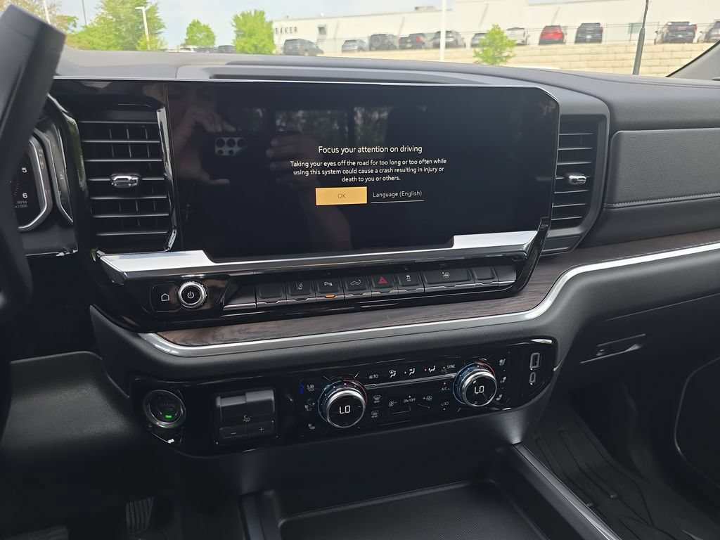 New 2026 GMC Sierra 2500 SLT w/ SLT Premium Package AWD/4WD image 22