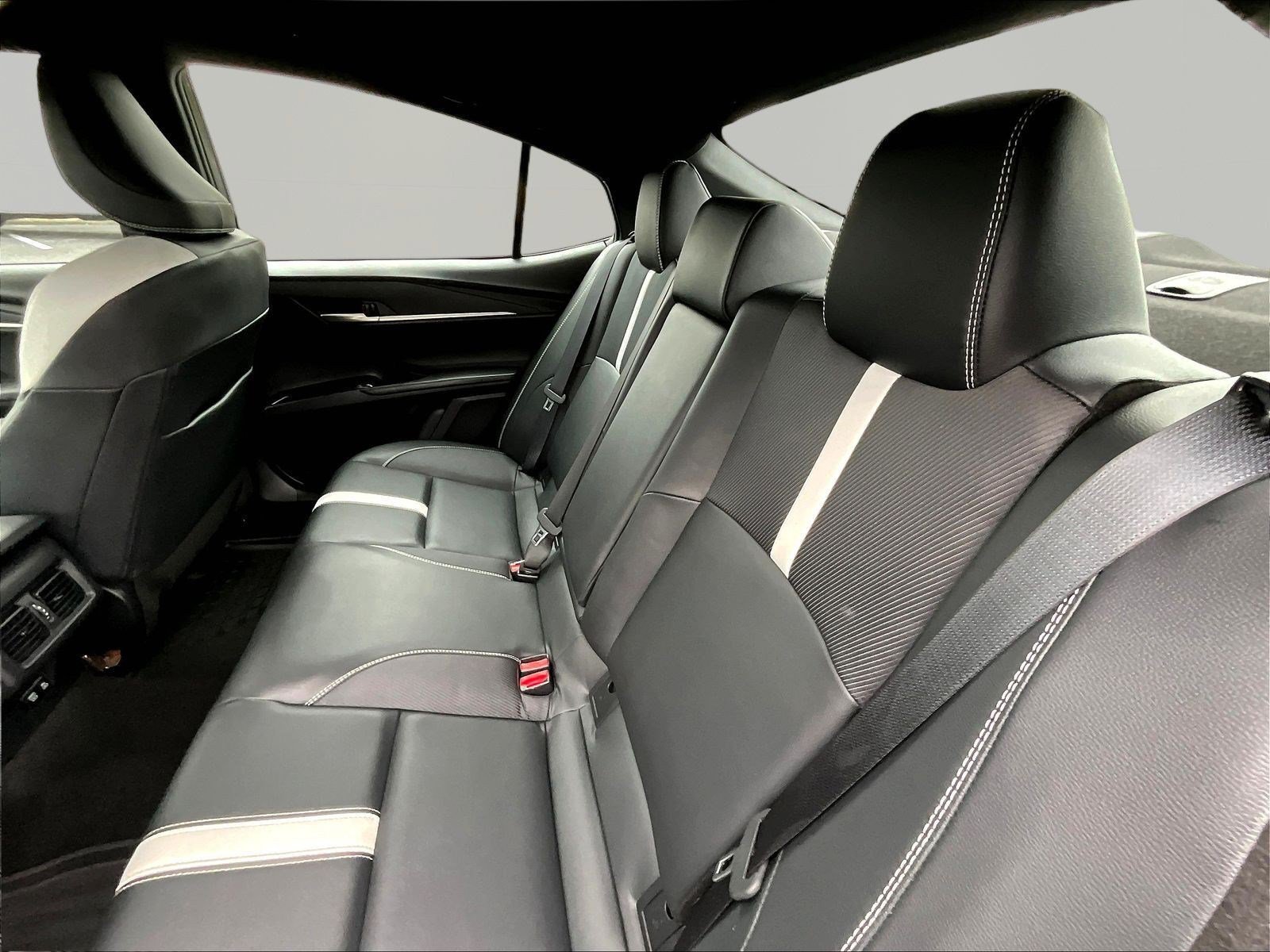 Used 2025 Toyota Camry SE FWD image 22
