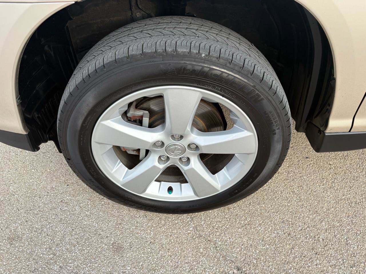 Used 2004 Lexus RX 330 AWD image 69