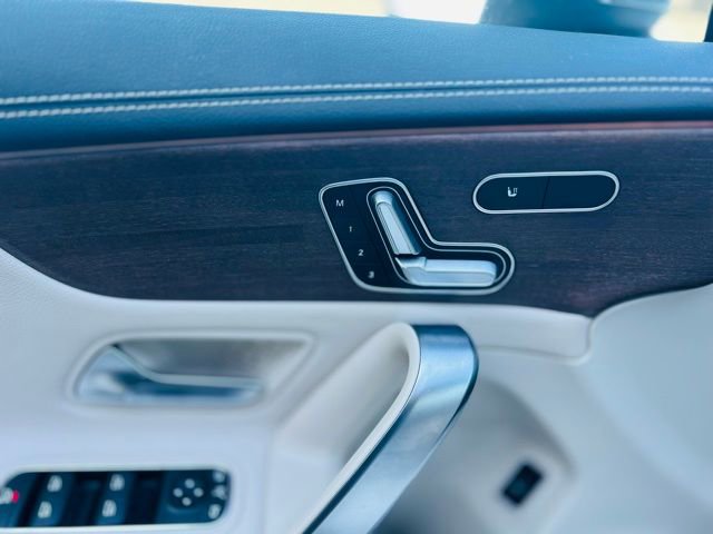 Used 2023 Mercedes-Benz CLA 250 4MATIC w/ Premium Package image 14