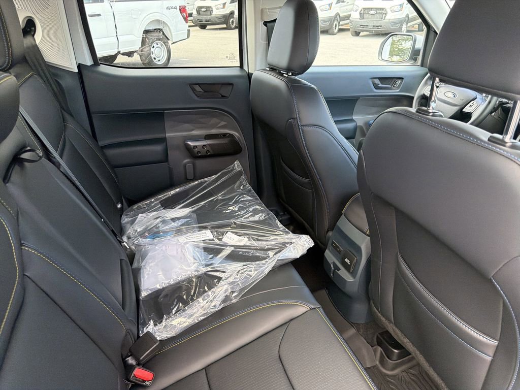 New 2026 Ford Maverick Lobo image 16