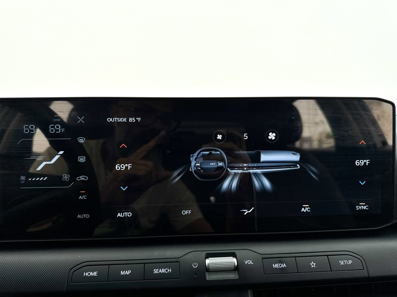 Certified 2025 Kia K4 EX image 21