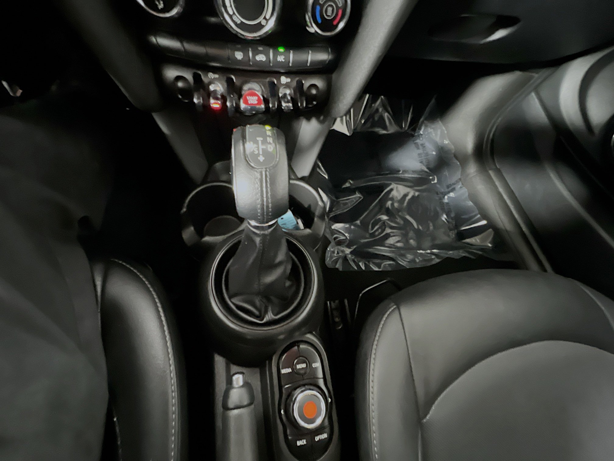 Used 2019 MINI Cooper 2-Door Hardtop FWD image 25