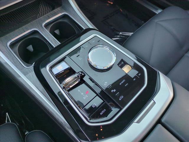 Certified 2024 BMW 740i w/ Premium Package 2 image 12