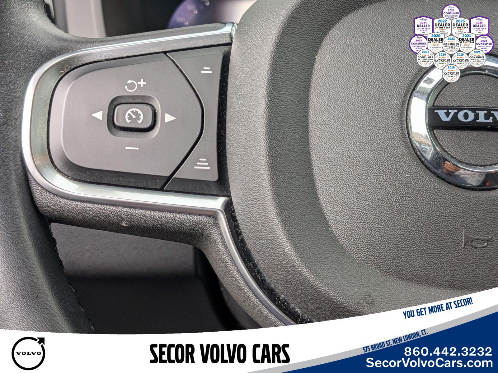Certified 2024 Volvo XC60 B5 Core w/ Protection Package Premier AWD/4WD image 20