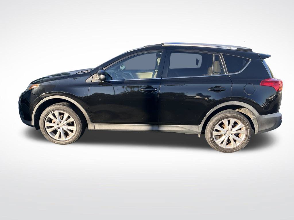 Used 2014 Toyota RAV4 Limited w/ Technology Package FWD image 6