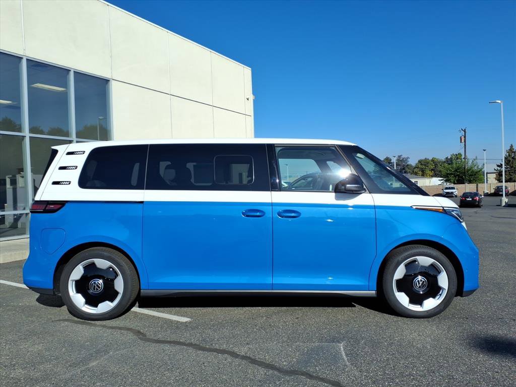 New 2025 Volkswagen ID. Buzz Pro S Plus image 7