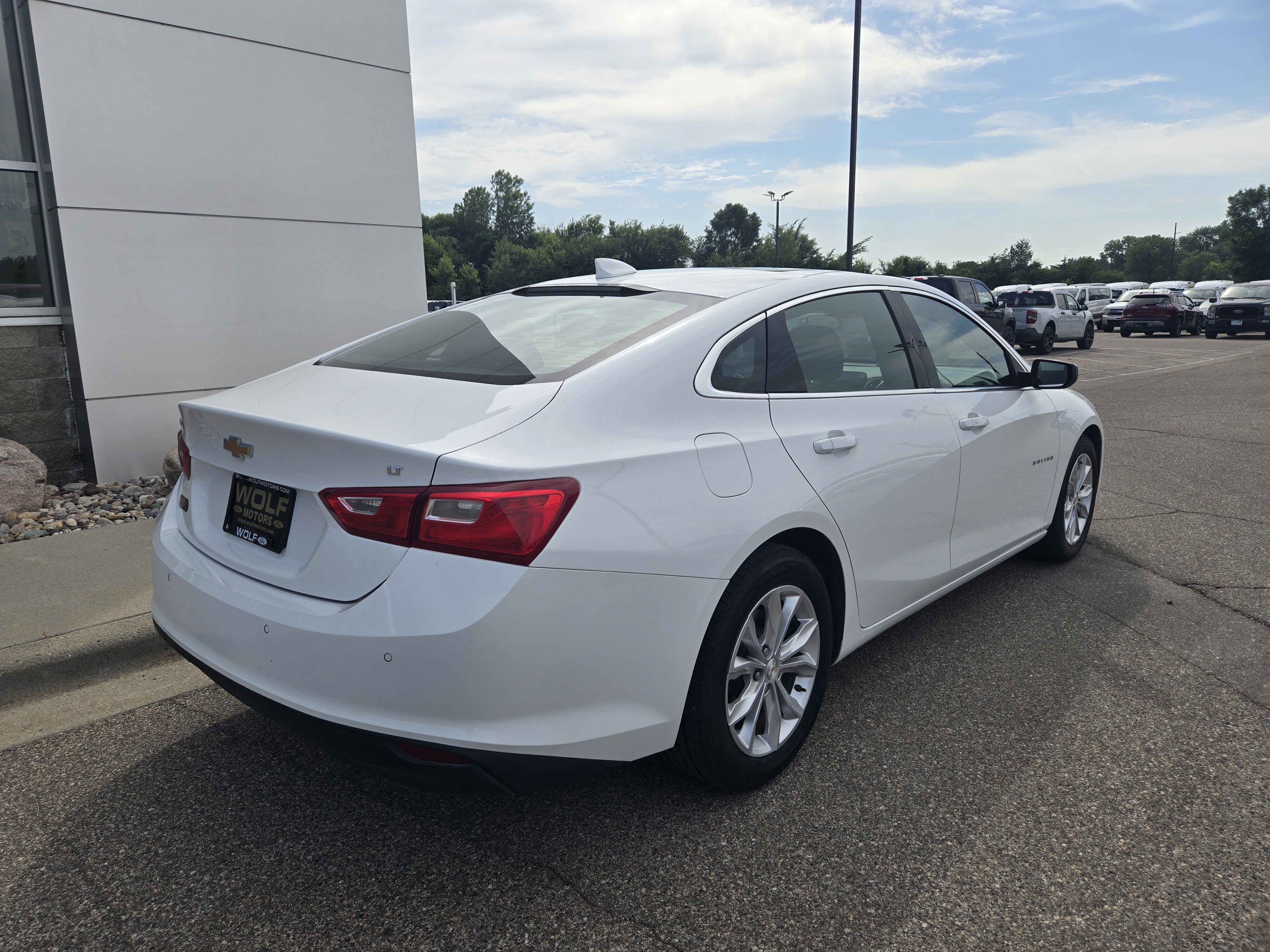 Used 2024 Chevrolet Malibu LT image 19