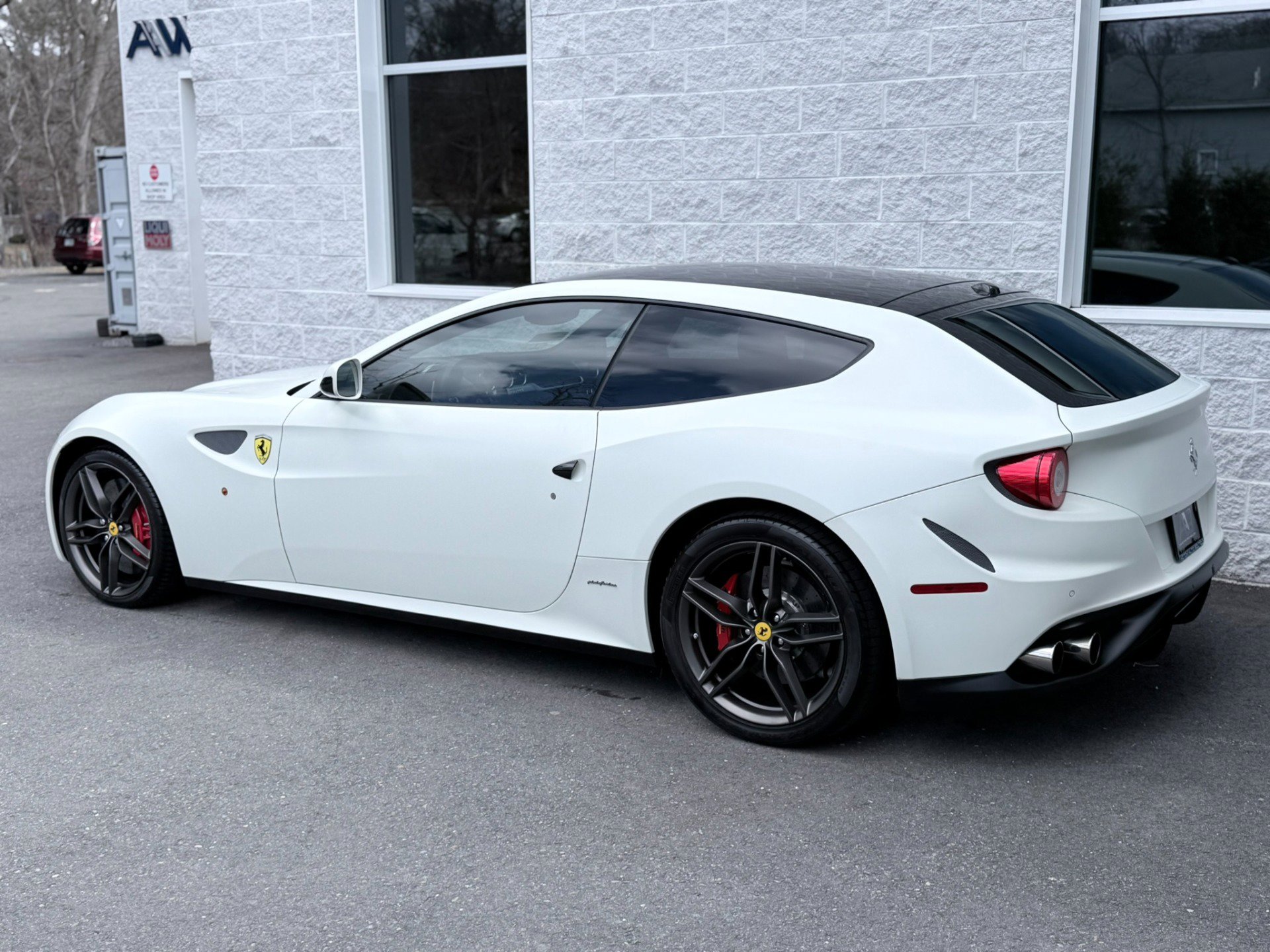 Used 2012 Ferrari FF image 6